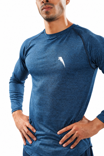 JAGLION026. Men Performance Fitted Long Sleeve