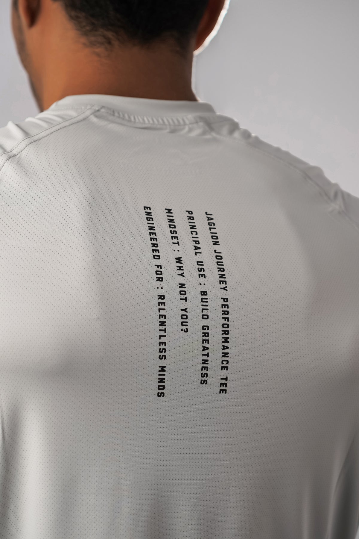 JAGLION JOURNEY™ PERFORMANCE TEE